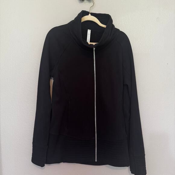 Lululemon Radiant II Zip Front Jacket‎ Black Size 12 - Picture 3 of 6